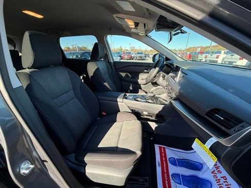 New 2026 Nissan Rogue SV image 18