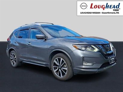 Used 2017 Nissan Rogue SL w/ SL Premium Package