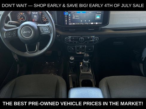 Used 2024 Jeep Wrangler Unlimited Sport AWD/4WD image 16