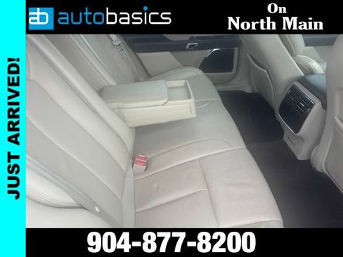 Used 2017 Lincoln Continental Select FWD image 13