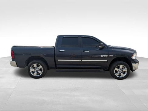 Used 2017 RAM 1500 Big Horn AWD/4WD image 4