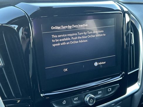 Certified 2023 Chevrolet Traverse LT FWD image 11
