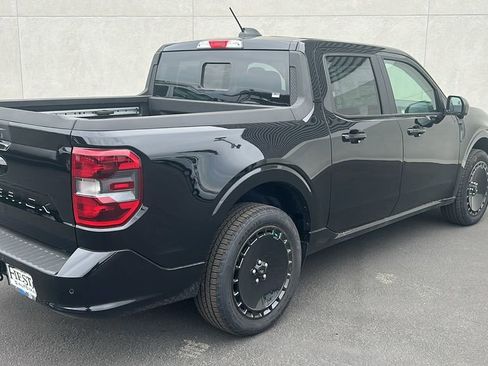 New 2025 Ford Maverick Lobo image 4