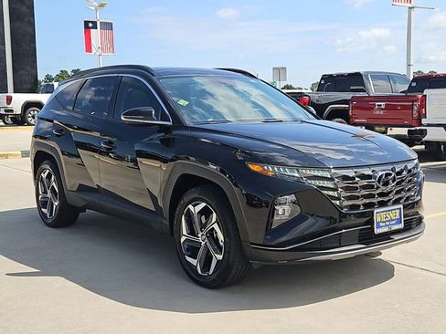 Used 2024 Hyundai Tucson Limited AWD/4WD image 3