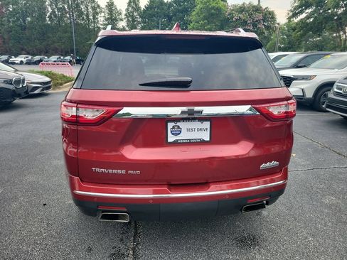 Used 2019 Chevrolet Traverse High Country w/ LPO, Floor Liner Package AWD/4WD image 6