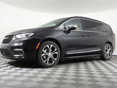 Used 2022 Chrysler Pacifica Pinnacle