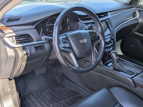Used 2019 Cadillac XTS Luxury FWD image 10