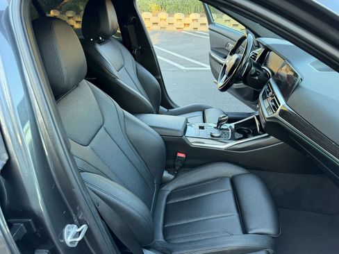 Used 2021 BMW 330i Sedan w/ Driving Assistance Package image 13