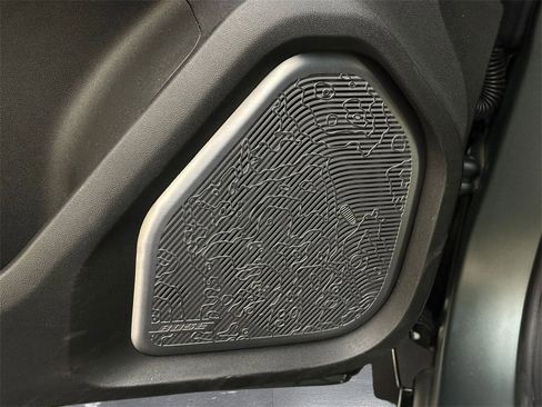 Used 2024 GMC Hummer EV 3X image 17