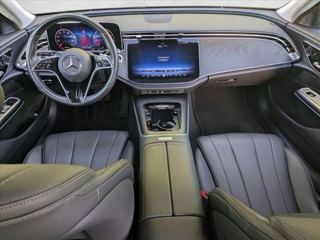 Certified 2024 Mercedes-Benz E 350 4MATIC Sedan image 18