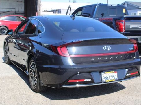 Used 2023 Hyundai Sonata SEL FWD image 3