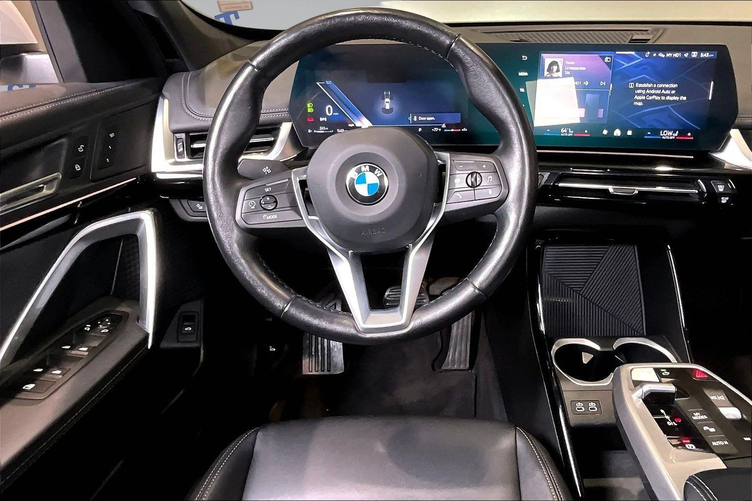 Used 2025 BMW X1 xDrive28i AWD/4WD image 9
