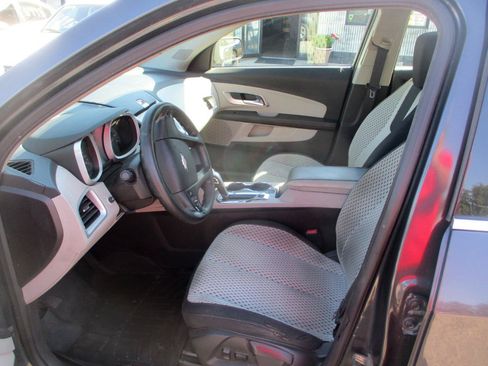 Used 2010 Chevrolet Equinox LS FWD image 10