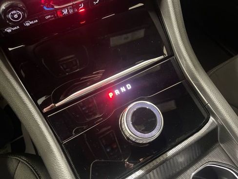 New 2026 Jeep Grand Cherokee Laredo X AWD/4WD image 19