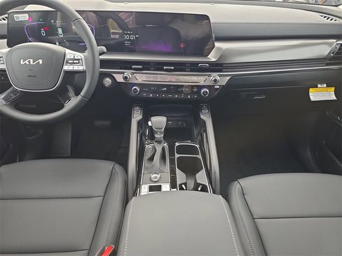 New 2025 Kia Telluride S image 17