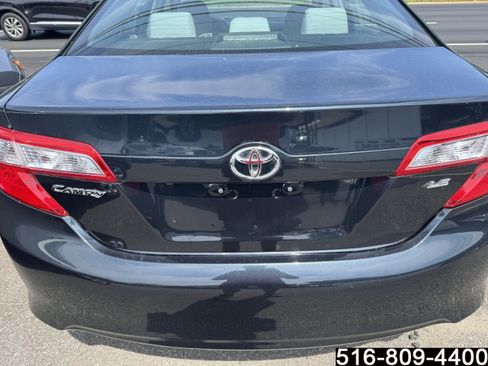 Used 2014 Toyota Camry LE FWD image 34