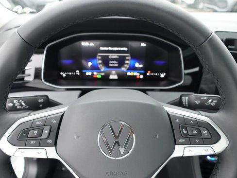 New 2026 Volkswagen Jetta SE image 13