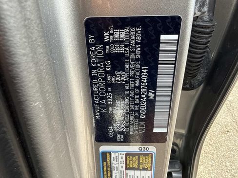 Used 2024 Kia Seltos S FWD image 29