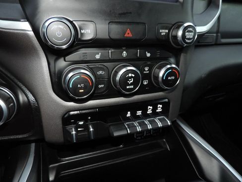 Used 2022 RAM 1500 Big Horn RWD image 24