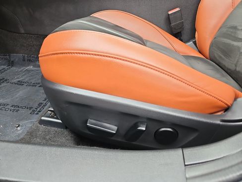 Used 2024 MAZDA MAZDA3 s image 27