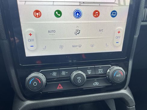 New 2025 Ford Ranger XLT w/ Equipment Group 301A High image 21