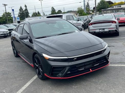 Used 2025 Hyundai Elantra N FWD image 5