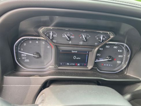 Used 2019 GMC Sierra 1500 SLT w/ Driver Alert Package I AWD/4WD image 8
