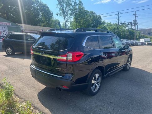 Used 2019 Subaru Ascent Premium AWD/4WD image 4