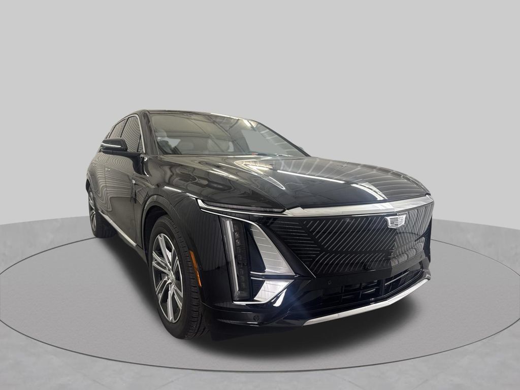 Certified 2024 Cadillac Lyriq Luxury w/ LPO, Floor Liner Package RWD image 8