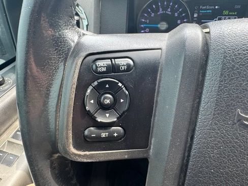 Used 2011 Ford F250 Lariat w/ Camper Pkg AWD/4WD image 19