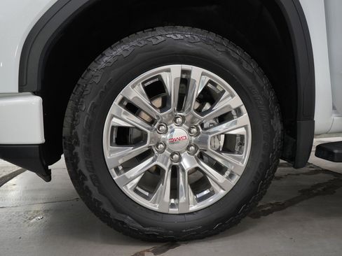 Used 2022 GMC Sierra 1500 Denali w/ Technology Package AWD/4WD image 32