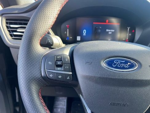 Used 2025 Ford Escape ST-Line w/ Tech Pack #1 image 26
