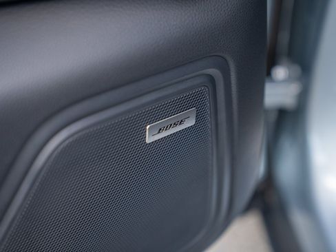 Certified 2026 Porsche Macan AWD/4WD image 11
