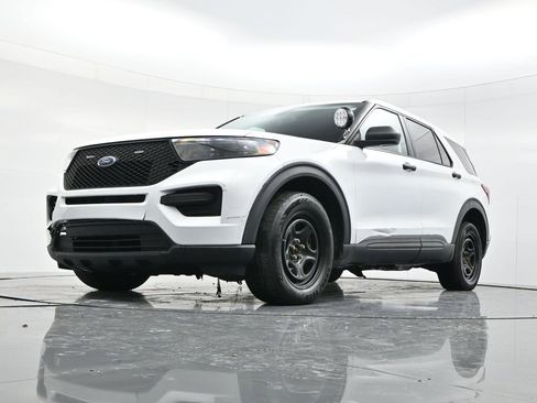Used 2020 Ford Explorer 4WD Police Interceptor w/ Ready For The Road Package image 46