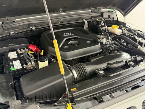 Used 2021 Jeep Wrangler Unlimited Sport AWD/4WD image 50
