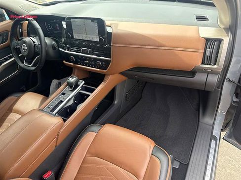 Used 2024 Nissan Pathfinder Platinum w/ Cargo Package FWD image 13