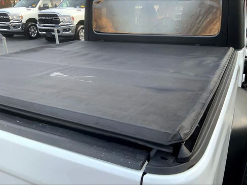 Used 2020 Jeep Gladiator Sport w/ Quick Order Package 24S image 33