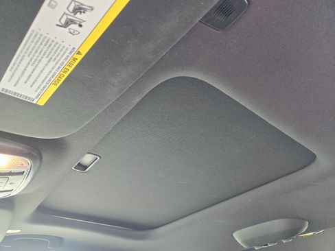 Used 2023 Dodge Durango GT image 28