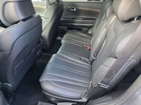 Used 2024 Genesis GV80 2.5T image 13