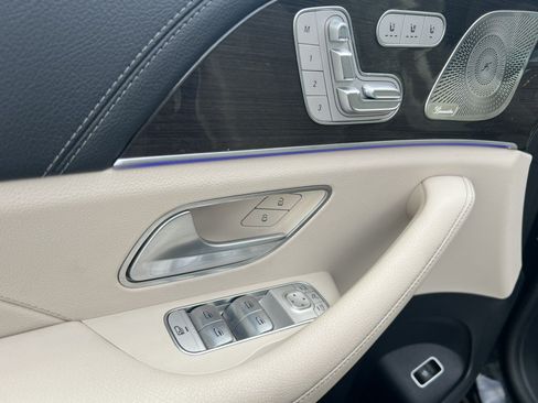Certified 2024 Mercedes-Benz GLS 450 4MATIC image 14