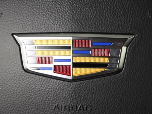 New 2025 Cadillac XT5 Sportv w/ LPO, Red Accent Package AWD/4WD image 39