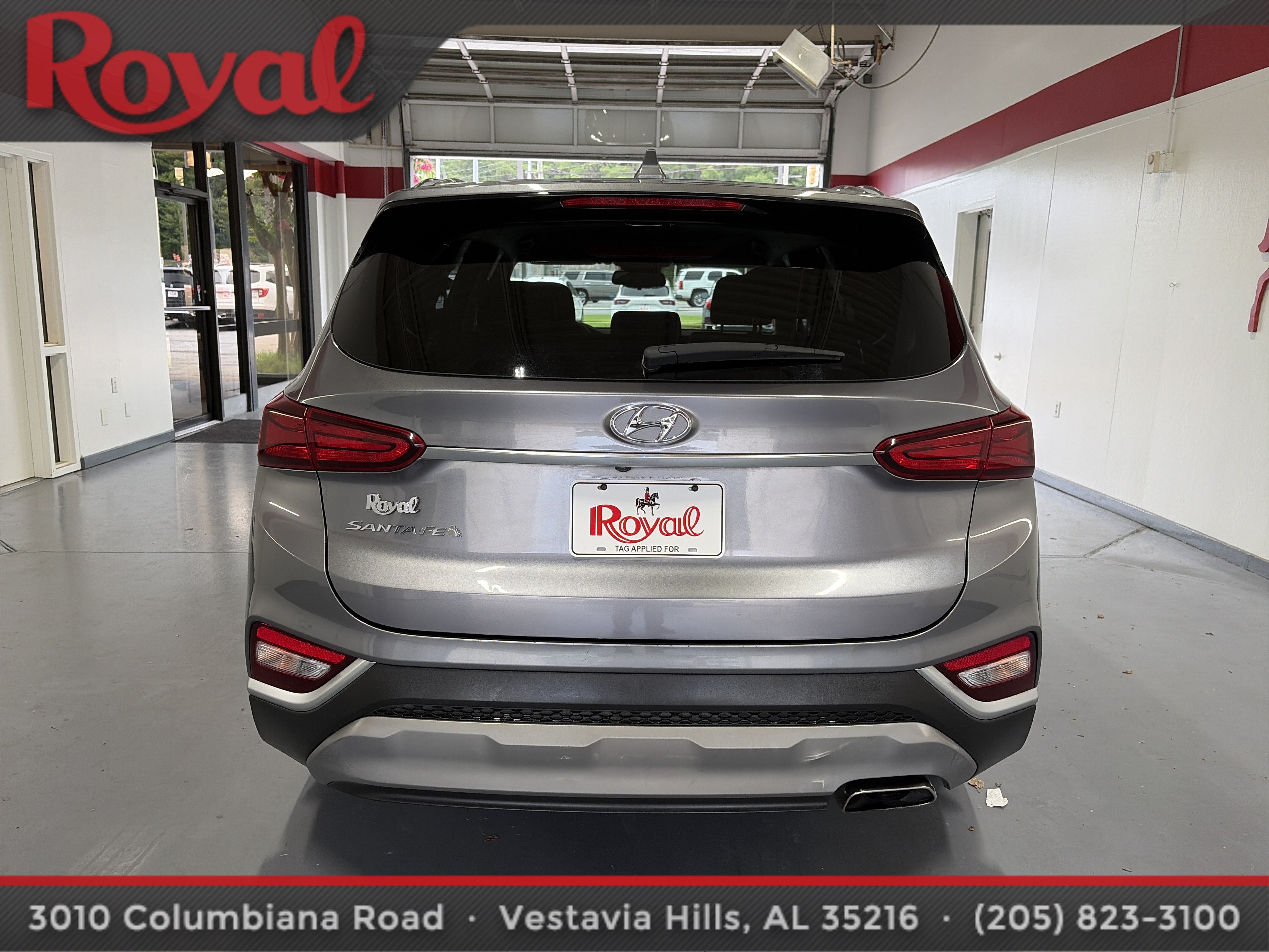 Used 2019 Hyundai Santa Fe SEL FWD image 3
