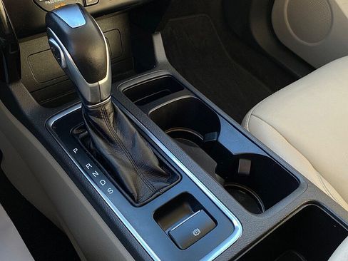 Used 2019 Ford Escape Titanium image 49