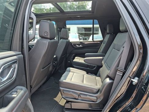 Used 2023 Chevrolet Tahoe RST w/ Luxury Package AWD/4WD image 10