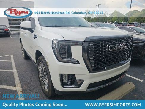 Used 2023 GMC Yukon Denali Ultimate AWD/4WD image 1