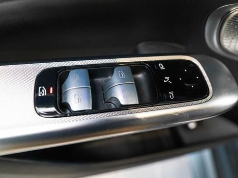 Certified 2024 Mercedes-Benz GLC 300 4MATIC image 19