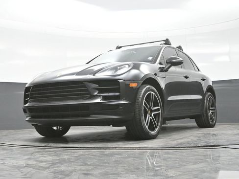 Used 2019 Porsche Macan S image 25