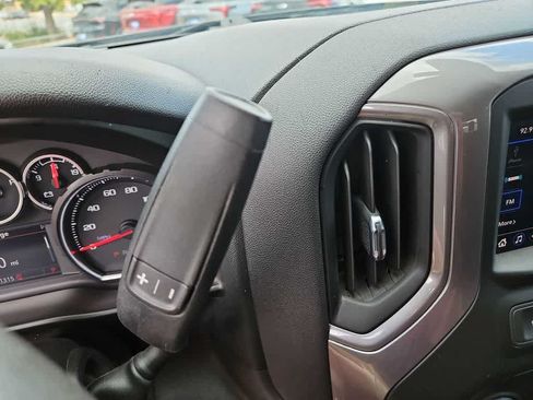 Used 2022 Chevrolet Silverado 1500 Custom w/ Safety Confidence Package RWD image 26