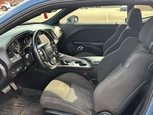 Used 2021 Dodge Challenger R/T Scat Pack image 10