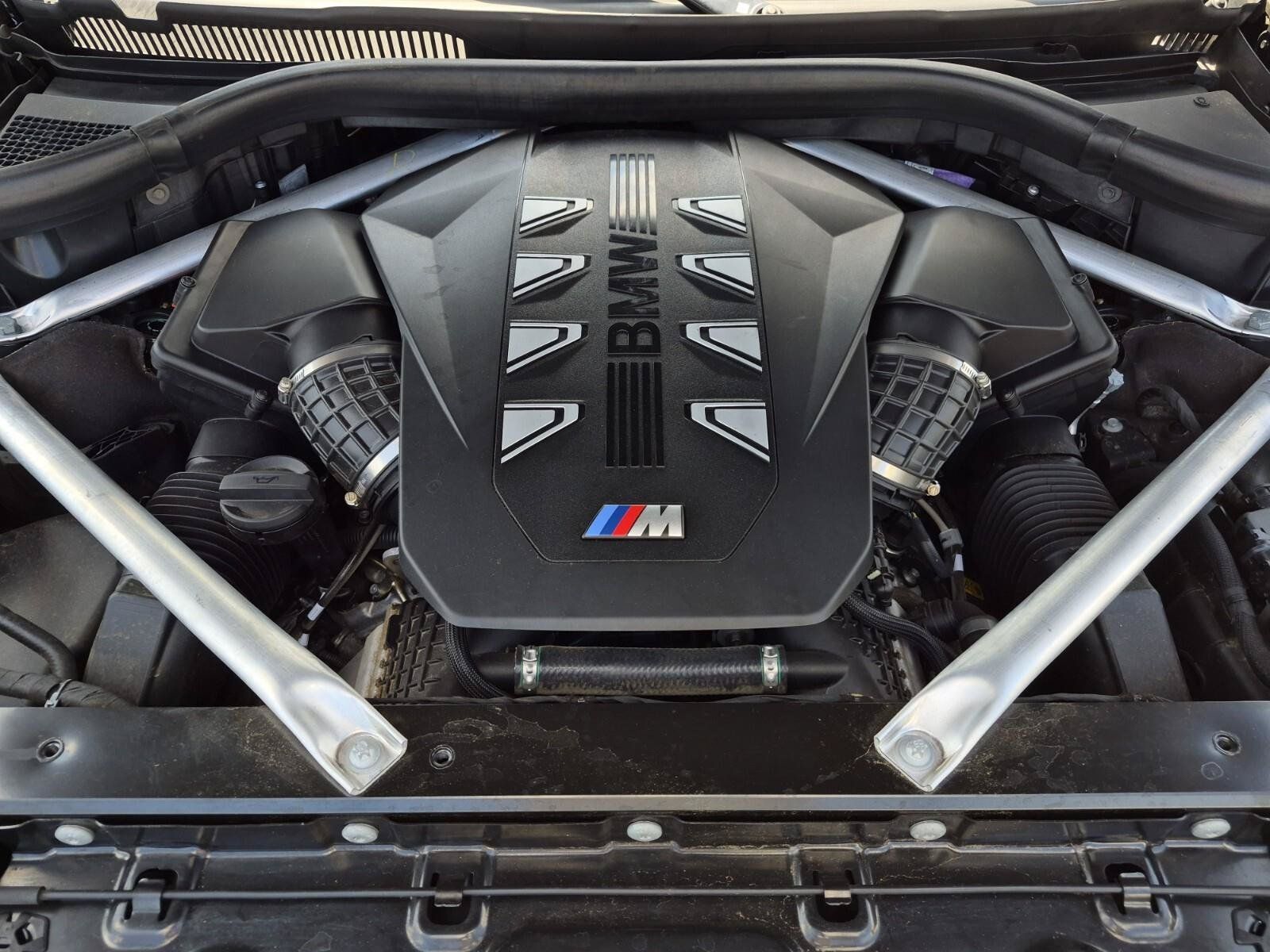 Used 2024 BMW X7 M60i w/ M Sport Professional Package AWD/4WD image 12